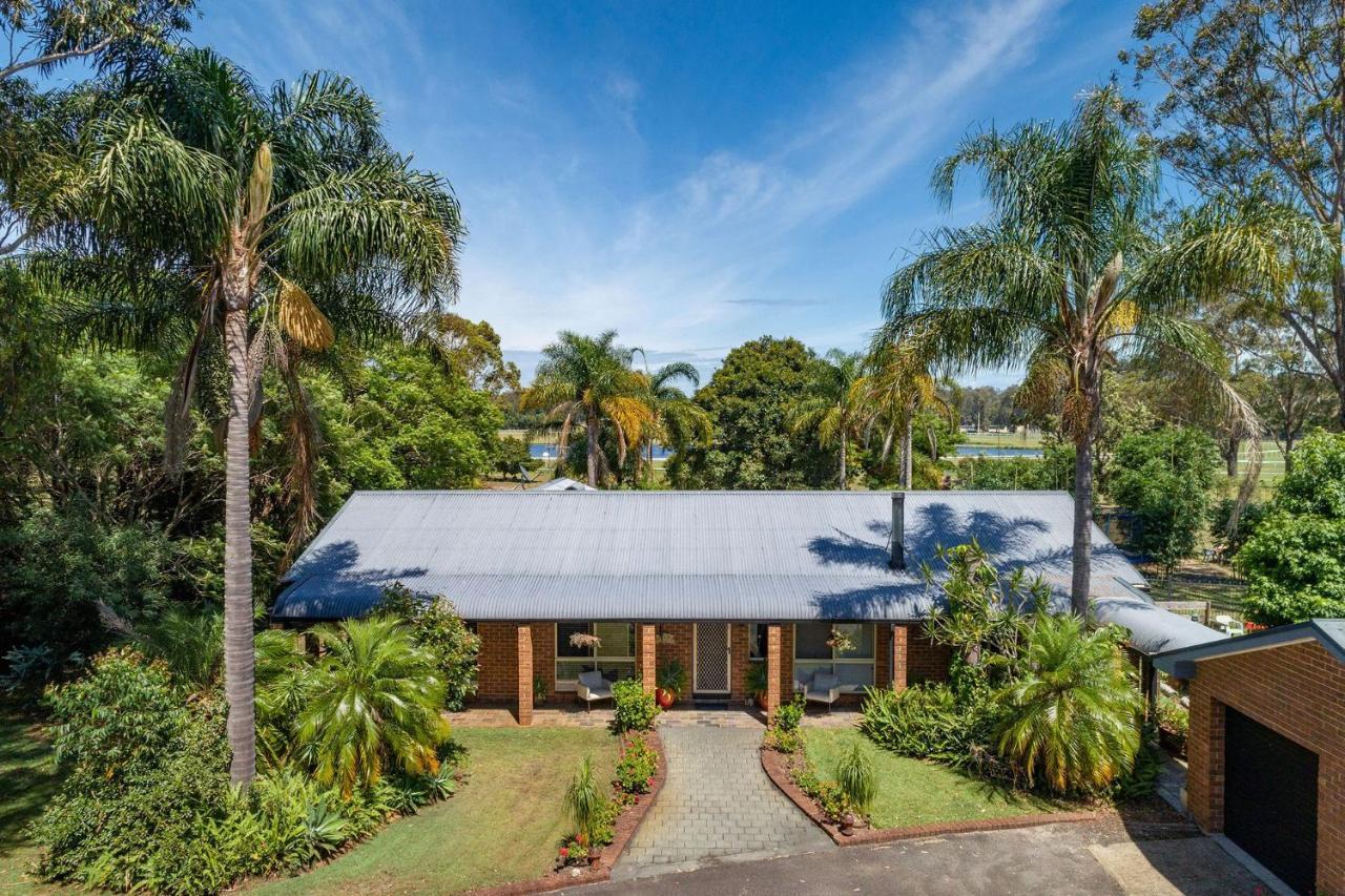 Villa Tulloch Estate Tuncurry Exterior foto